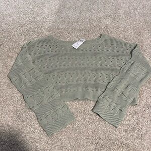 NWT Hollister Cropped Sweater